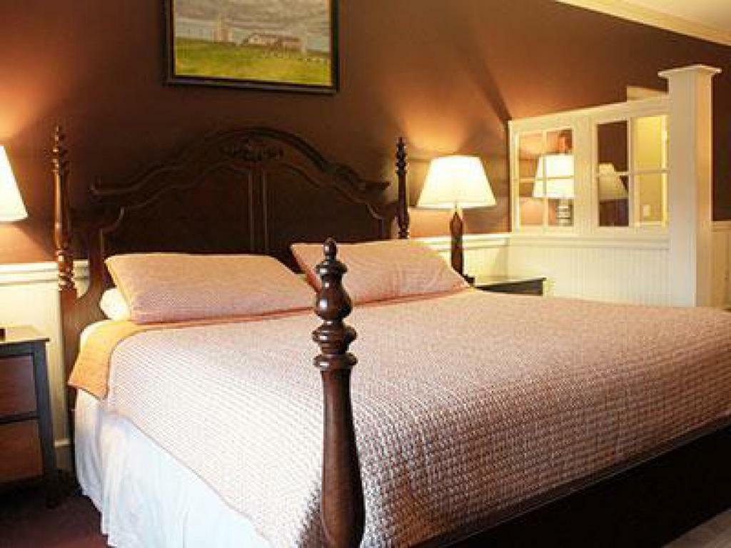 County Clare Inn Μιλγουόκι Δωμάτιο φωτογραφία